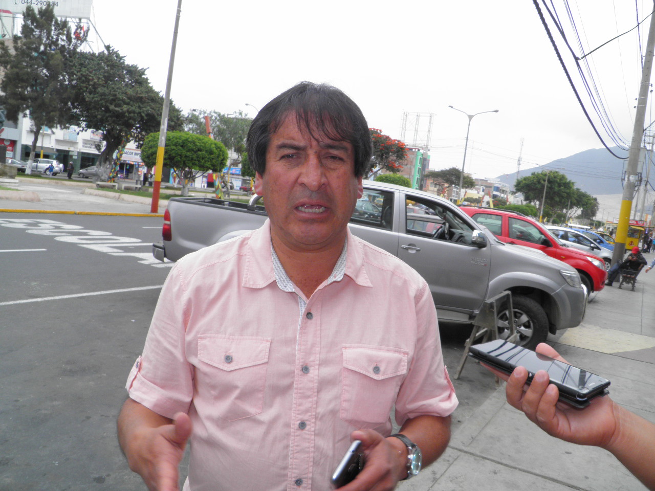 Obra de asfalto continúa paralizada en la provincia de Pallasca 