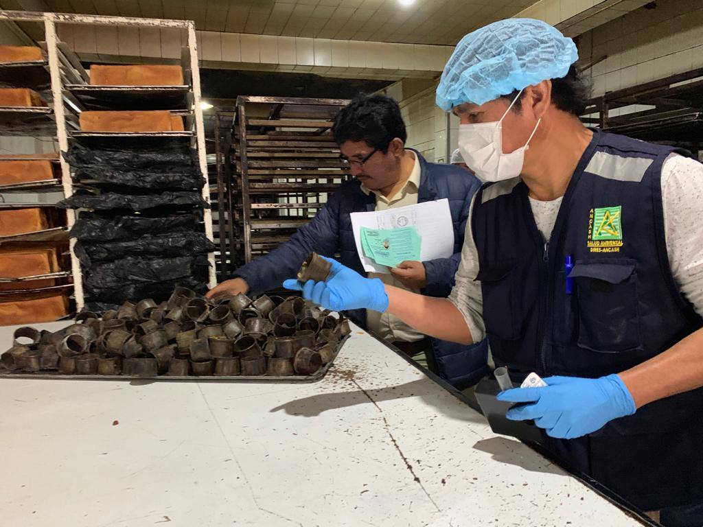 Chimbote: Fiscalía y municipio inspeccionan panaderías a fin de verificar si cumplen medidas de higiene