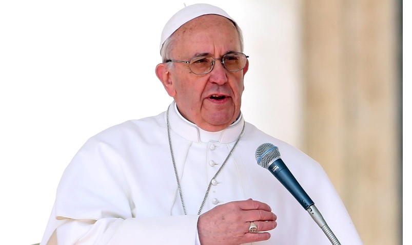 "La Iglesia como madre siempre acompaña a sus hijos"(Video)