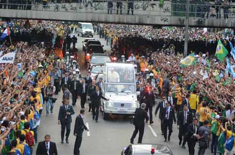 El papa agradece a los participantes en la JMJ y pide oraciones por ellos (Video)