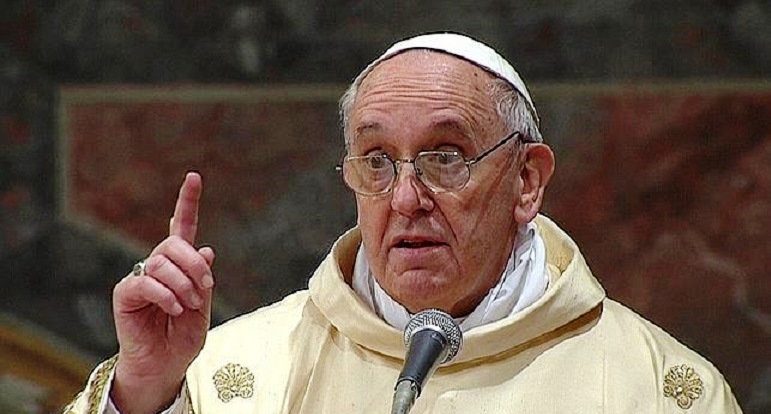 Papa Francisco: “El corazón se cansa de buscar sólo tesoros materiales” (Video)