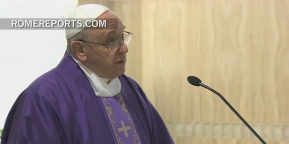 Francisco: Dios pierde en el balance de las cosas pero gana en el amor (Video)