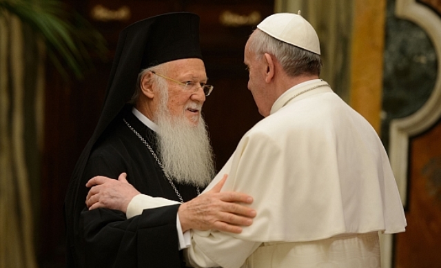 Papa Francisco se reunió con patriarca copto Tawadros II 