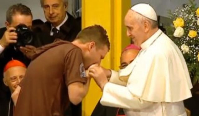 Papa Francisco: “Mercaderes de la muerte” a los narcotraficantes (Video)