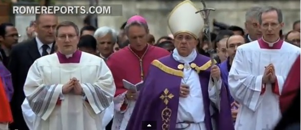  Francisco: La Cuaresma nos recuerda que no somos Dios (Video)