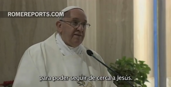 "Señor, envíanos monjas y sacerdotes libres de la idolatría del poder y el dinero" (Video)