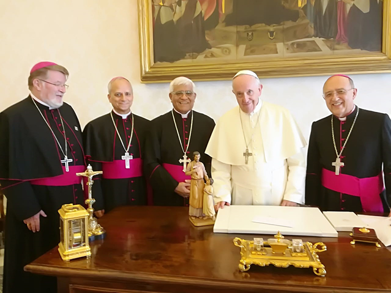 Papa Francisco recibió a miembros de la Conferencia Episcopal Peruana
