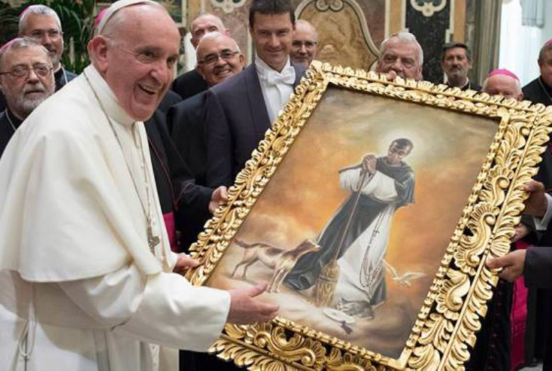 Papa Francisco recibirá réplica de plata de la Cruz de Motupe