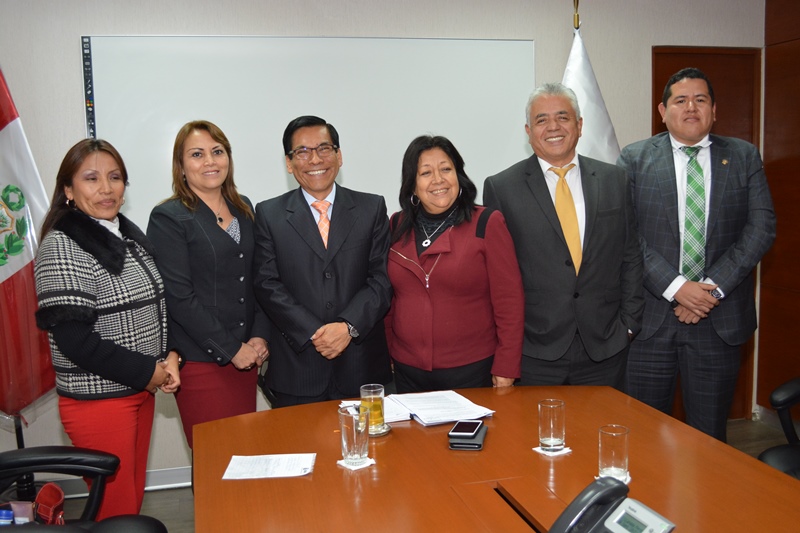 Parlamentarios ancashinos se reunieron con ministro de Agricultura en torno a Chinecas