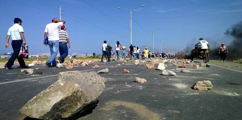   Chimbote: Paro regional bloqueó la Carretera Panamericana algunas horas