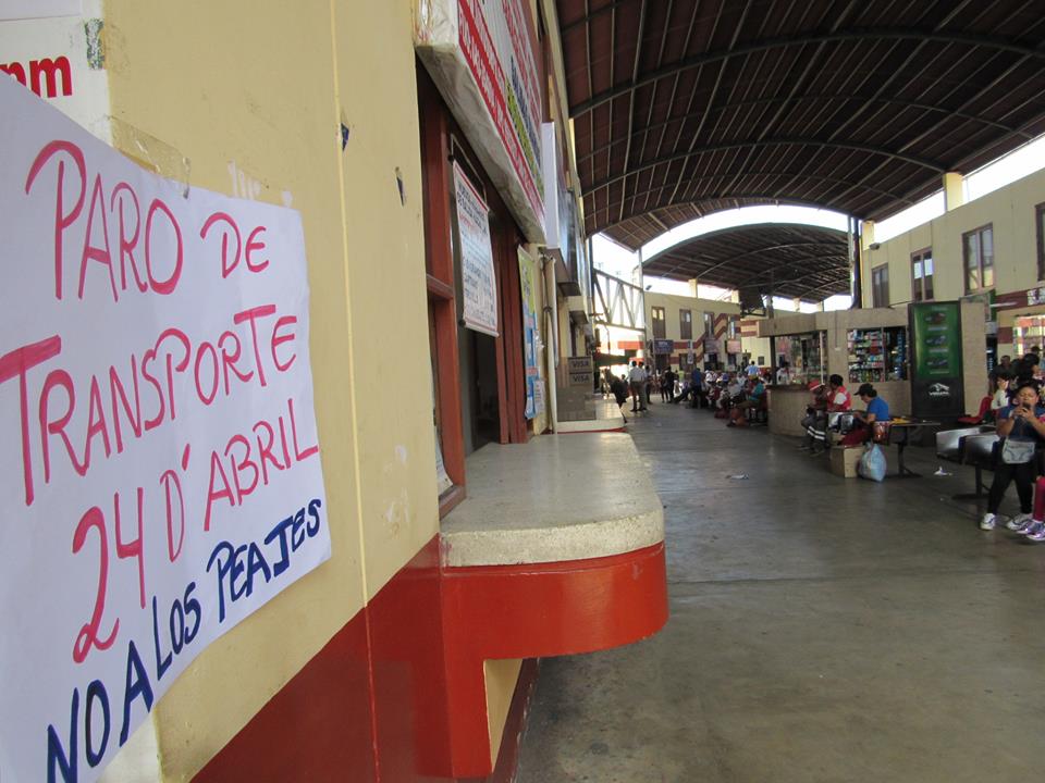 Chimbote: Agencias de transporte del terminal dejan de atender por paro ante elevado costo de peaje