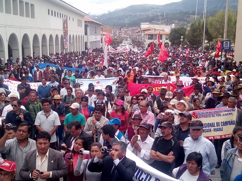 Paro regional: Multitudinario rechazo contra Waldo Ríos en Huaraz