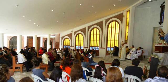 Fiesta patronal y segundo aniversario en la Parroquia de La Caleta