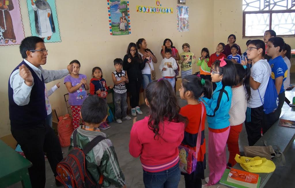 Parroquia Santa Rosa de Lima atiende a los más necesitados