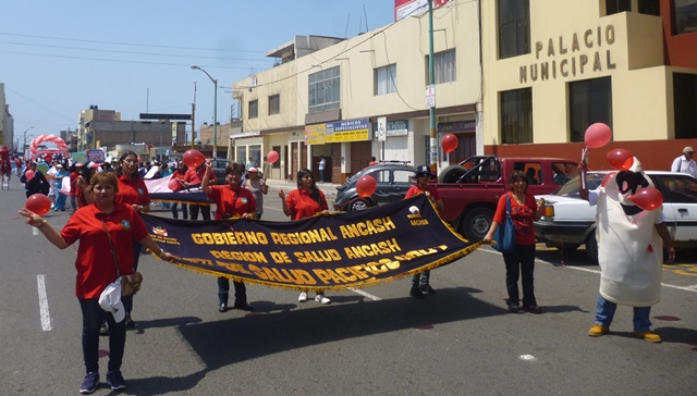 Chimbote: Realizaron pasacalle promoviendo lucha contra el Sida