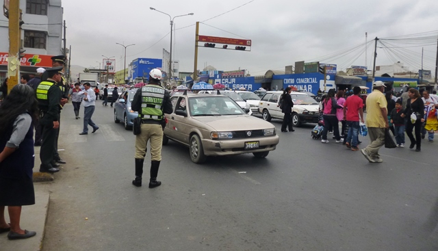  Cuestionan labor de Policía Nacional en operativo integrado