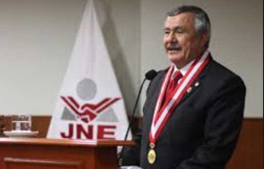 Titular del JNE pide a electores acudir a votar en forma pacífica