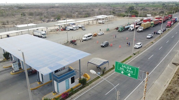 Sutran intervino 187 vehículos de transporte internacional en la frontera con el Ecuador 