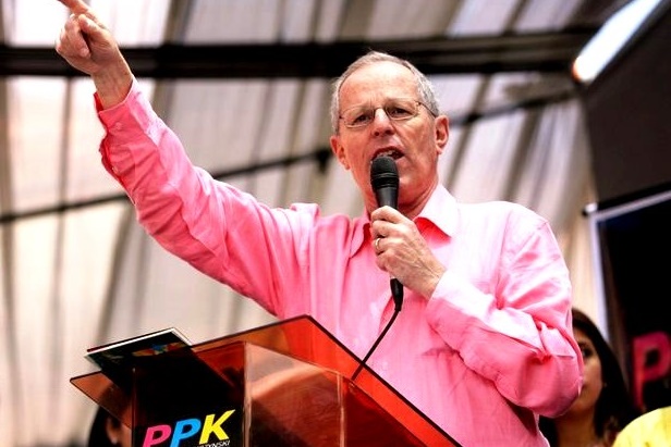 PPK  se reunió con dirigencia del Partido Aprista