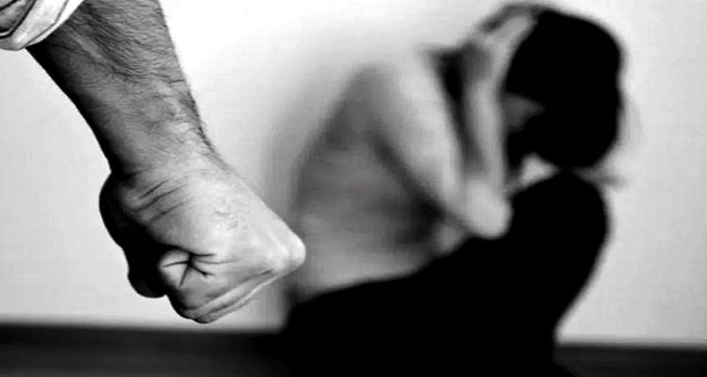 Dictan nueve meses de prisión preventiva para sujeto que intentó asesinar a su exconviviente