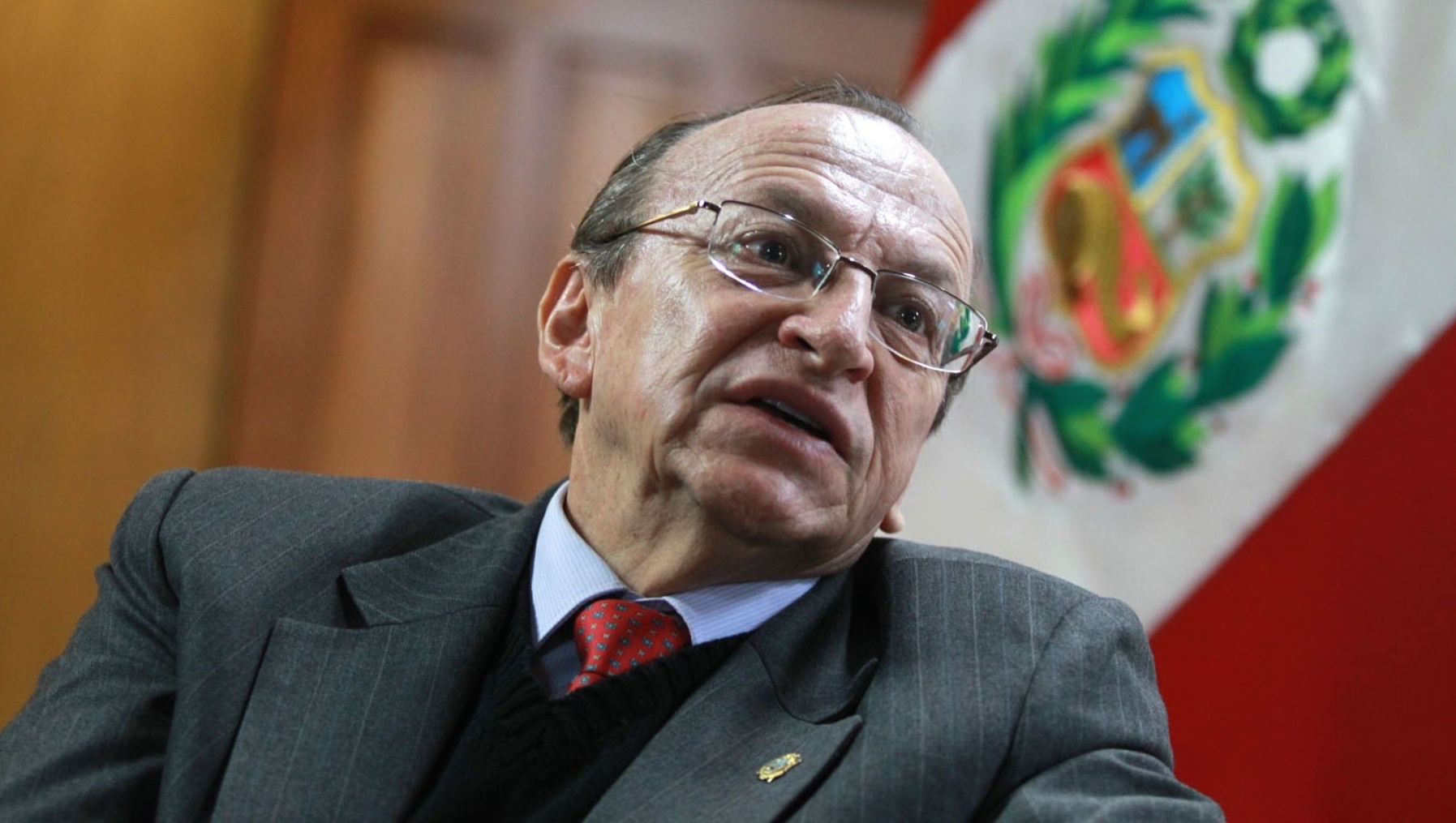 José Peláez: se salvó por caso fiscales de El Santa pero todavía podría ser destituido