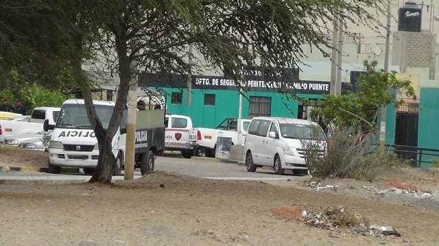 Descubren a dos mujeres pretendiendo ingresar droga al penal de Cambio Puente