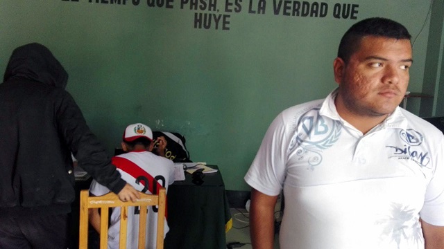 Tres amigos que salieron a divertirse por Halloween en Chimbote salvaron de morir pepeados