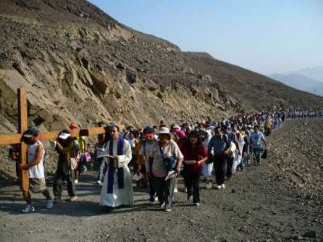 Peregrinación al Cerro de la Juventud por Semana Santa