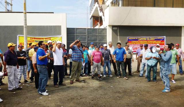 Pescadores de empresa Humacare exigen pago justo por descarga extraída