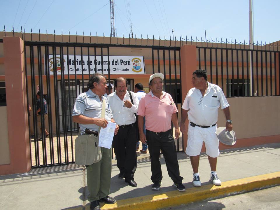 Chimbote: pescadores exigen solucionar tubería de emisor que pone en riesgo a embarcaciones