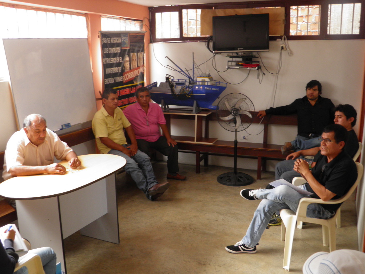 Chimbote: Pescadores fastidiados porque no atienden sus reclamos 