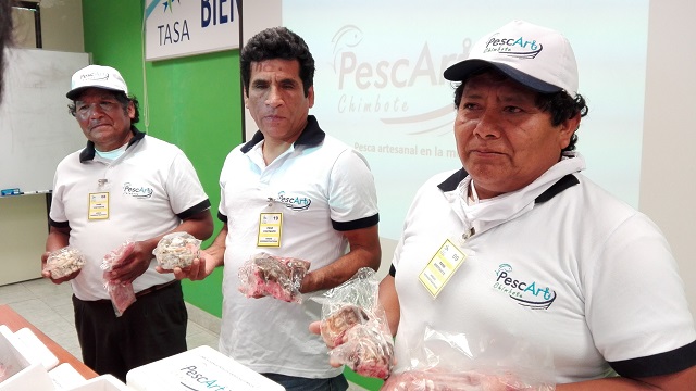Pescadores se unen para vender pescado fresco, barato y en buenas condiciones de higiene en Chimbote