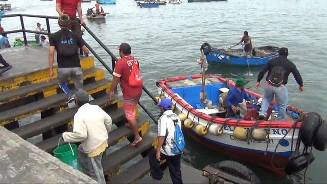 Tragedia: Pescador desaparece al naufragar embarcación frente a las costas de Chimbote