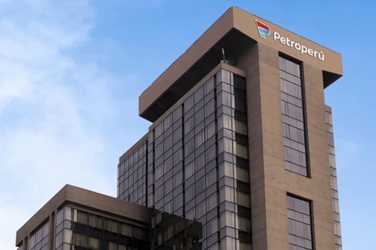 Apoyo estatal a Petroperú llegaría a S/ 33 mil millones en rescates financieros 
