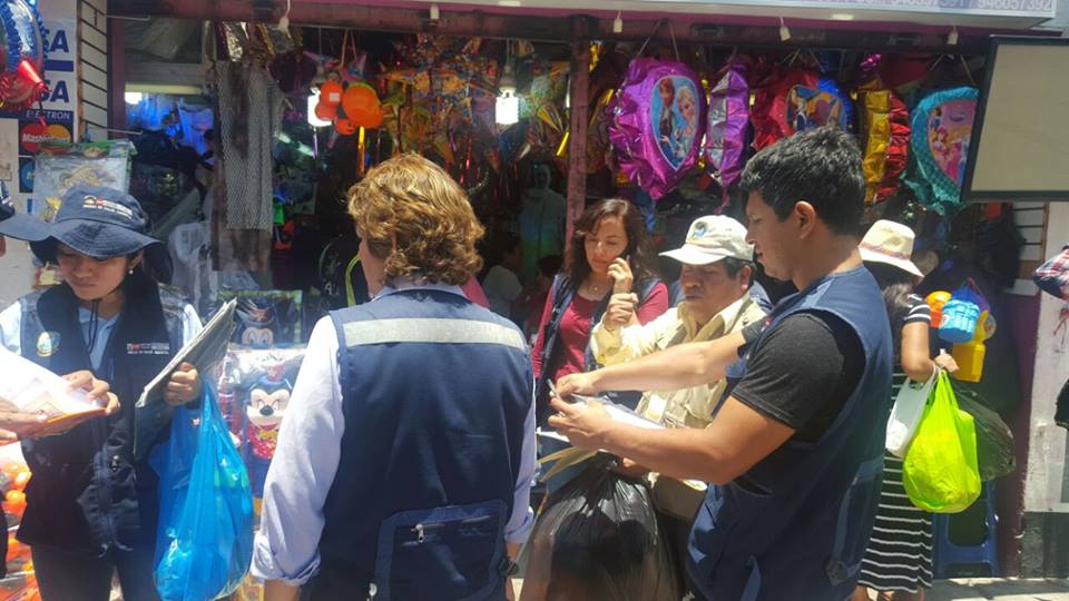 Chimbote: inmovilizan productos de piñaterías que podrían ser tóxicos por Halloween 