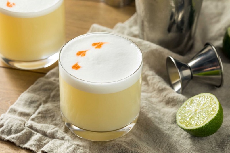 Celebra Día del Pisco Sour: disfruta del cóctel bandera hoy y mañana