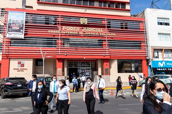 Jueces y trabajadores de Corte del Santa participaron de Simulacro Nacional Multipeligro  