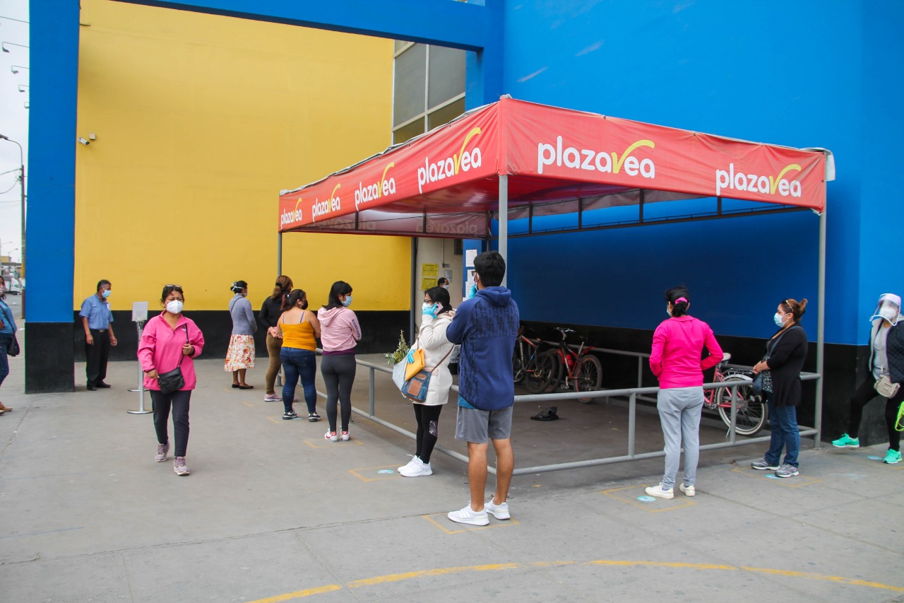  Municipio multó a Plaza Vea de Chimbote por no exhibir cartel contra la discriminación