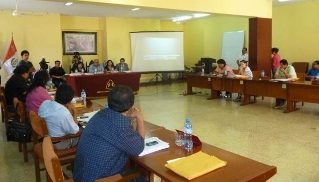 Ediles nombran a Roxana Palacios su representante en directorio de la CMACS