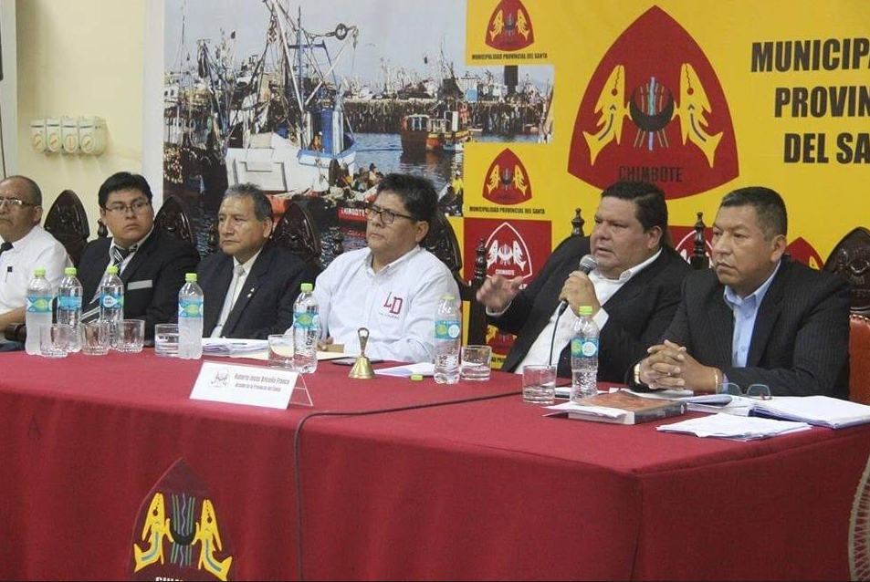 Chimbote: pleno edil aprueba no incrementar sueldo del alcalde y dieta de los regidores 