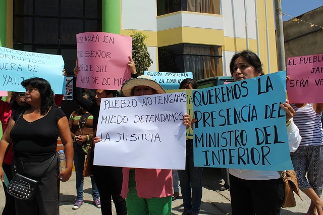 Encadenan puerta de municipio de Yaután y pobladores demandan nuevas elecciones