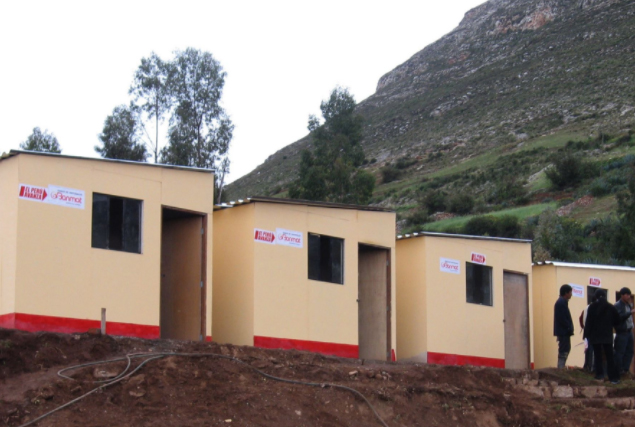 Pobladores de zonas altas de Áncash se benefician con 489 módulos de viviendas