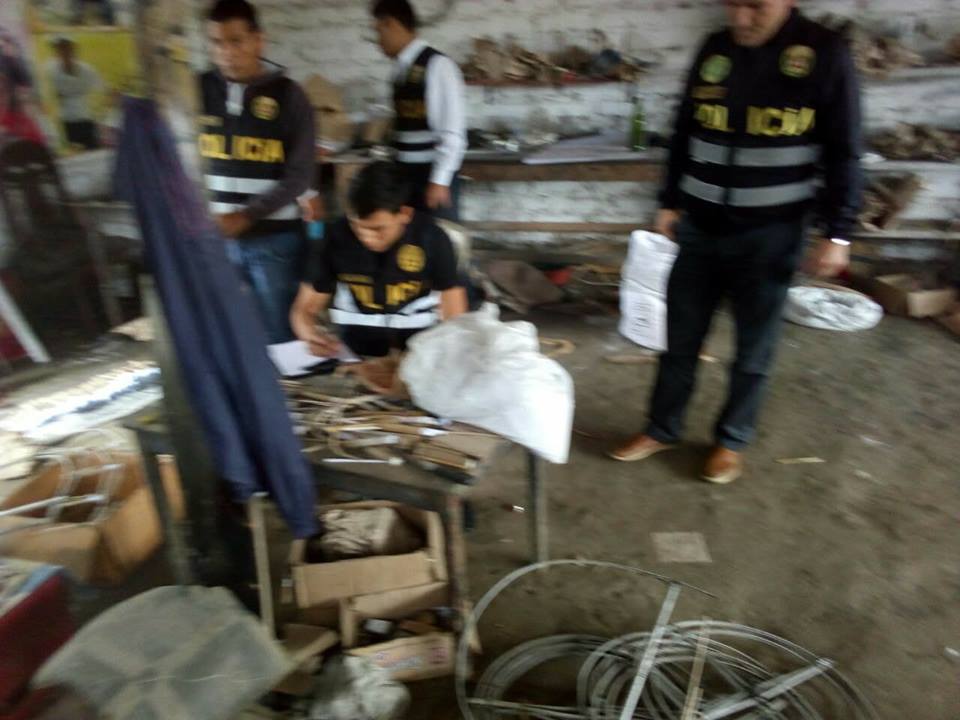 Chimbote: intervienen local clandestino dedicado a la fabricación de pirotécnicos 
