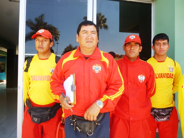 Policía de Salvataje en Chimbote viene salvando 21 vidas en temporada de verano