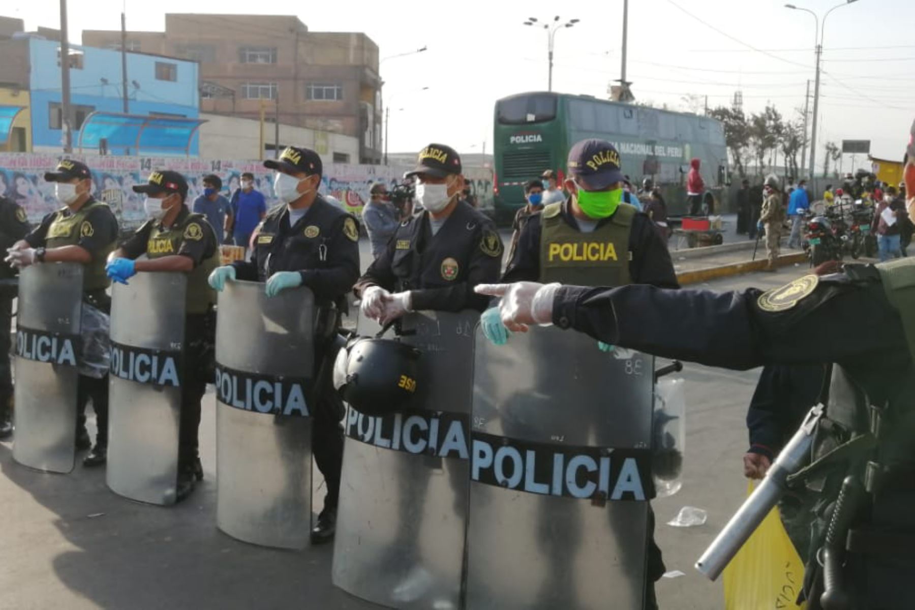 Al menos  10,000 policías se reincorporaron al servicio tras vencer al covid-19
