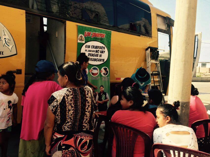 Policlínico móvil municipal brindó atención médica en La Esperanza