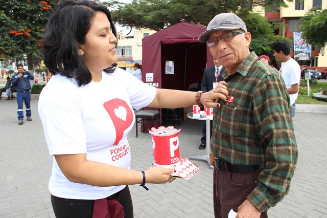 Se dio inicio en Chimbote colecta de “Ponle Corazón” a favor de pacientes con cáncer