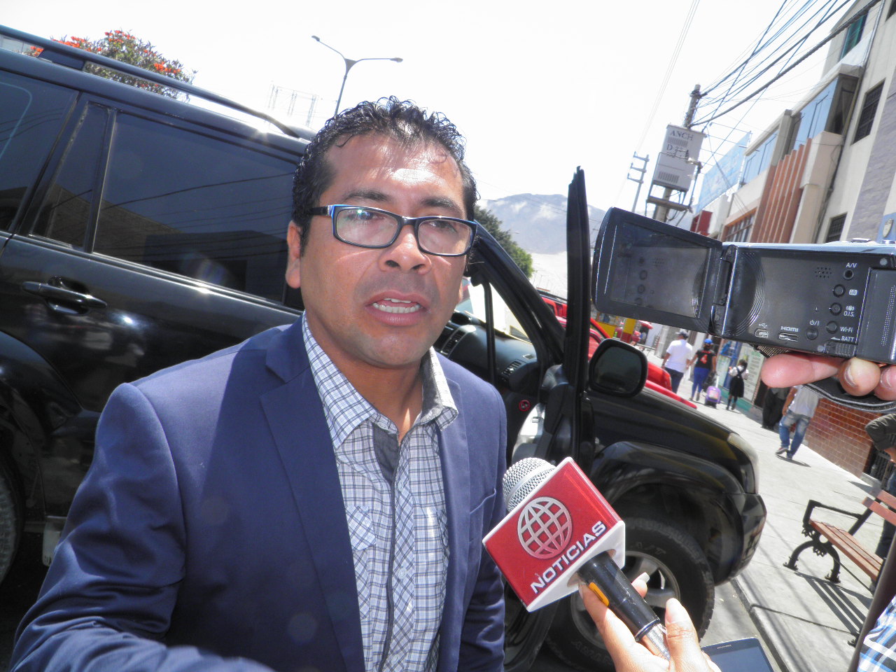 Chimbote: exdirector regional de la Producción se mostró disconforme con su salida