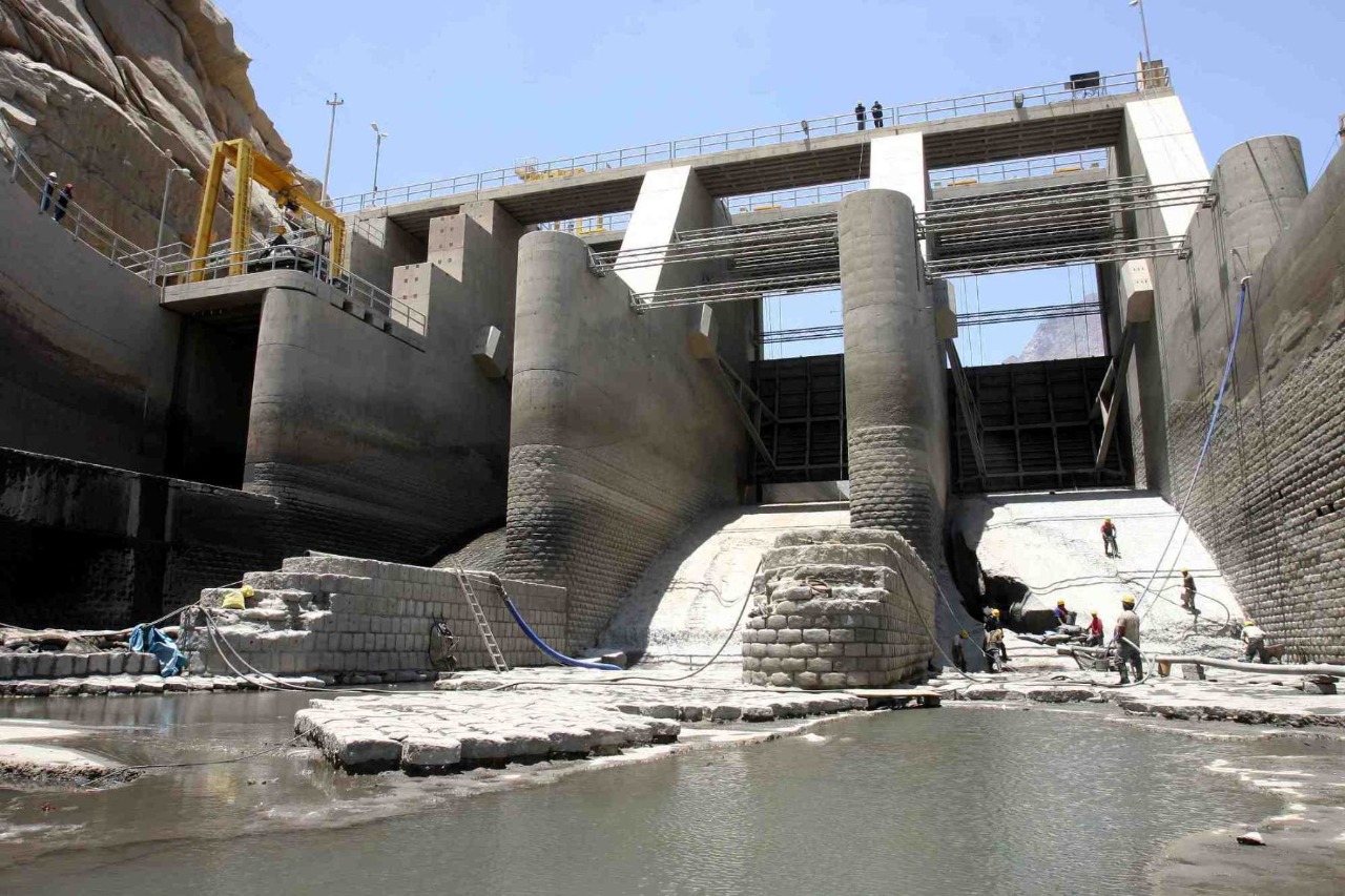 MEF: gobiernos regionales y locales tendrán recursos para proyectos desde enero    