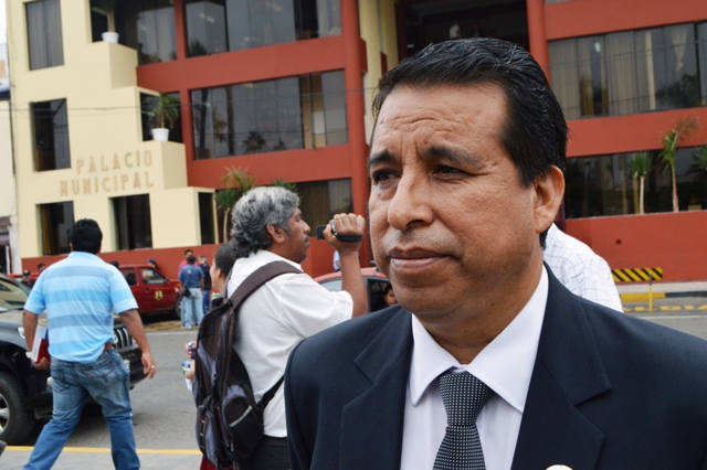 Presidente de Decanos pide no equivocarnos con candidatos al Congreso por Áncash